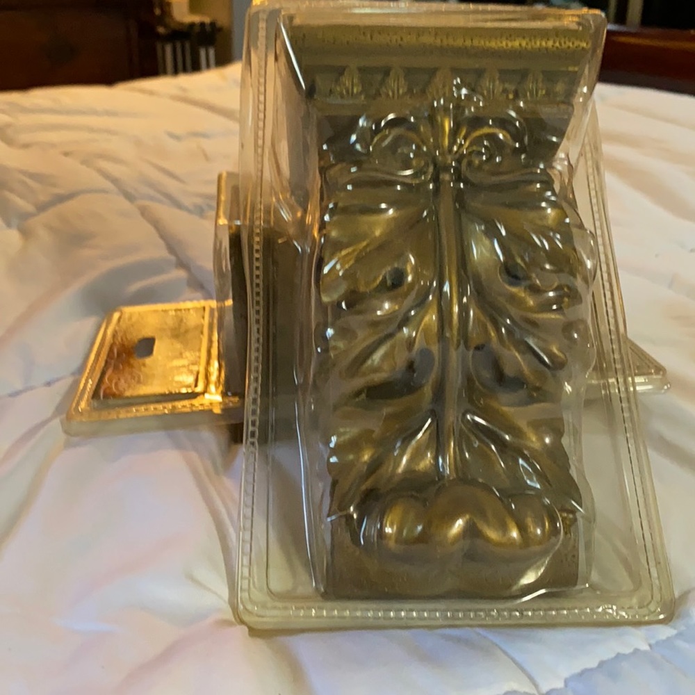 Sconce